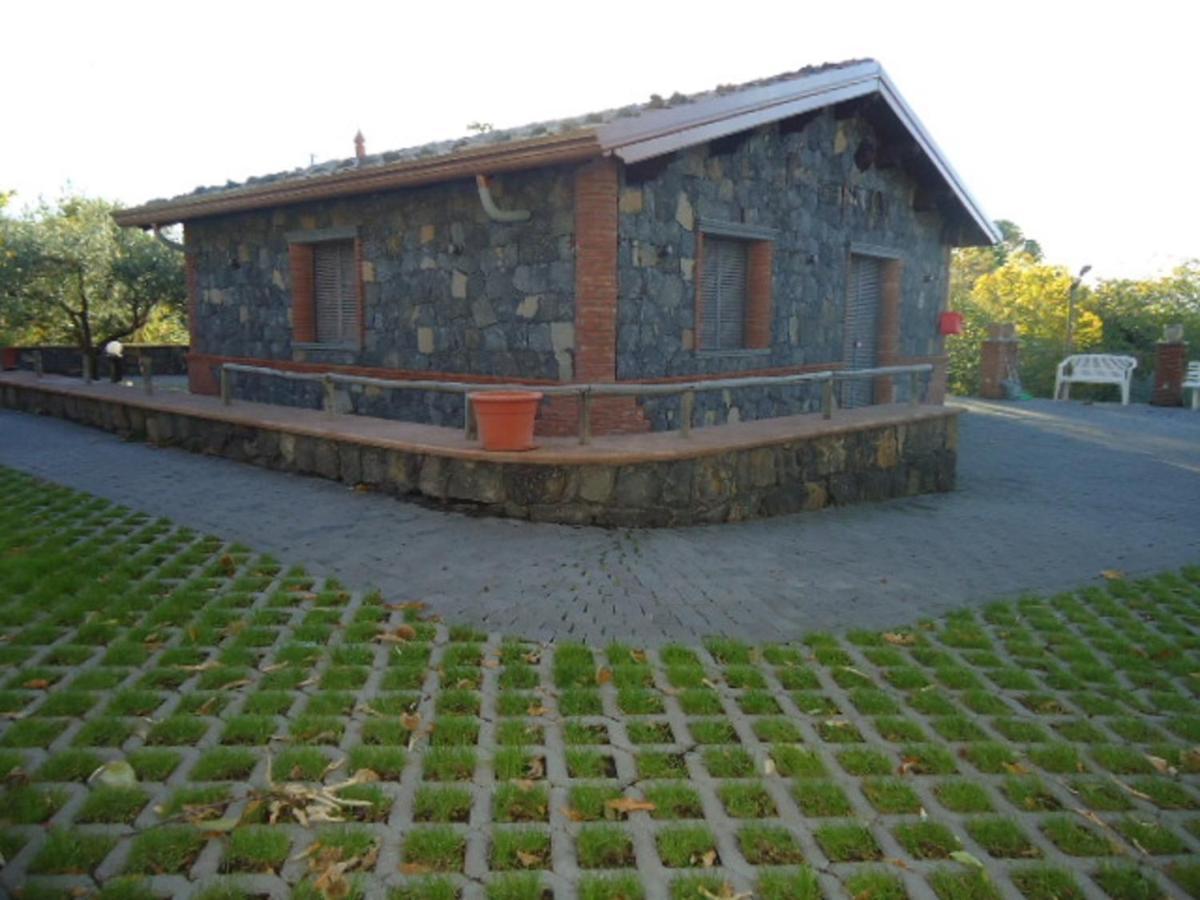 Casa Monte Etna Maletto Buitenkant foto